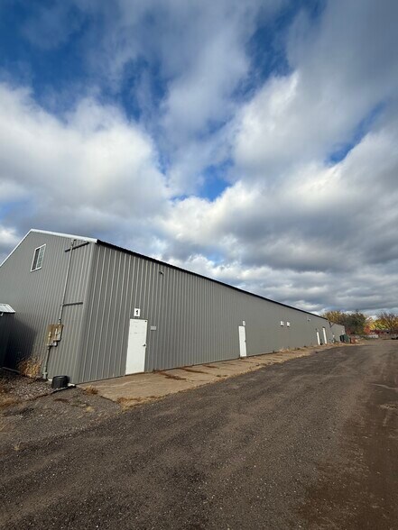 More Photos Of 26615 Fallbrook Ave, Wyoming Warehouse For Sale