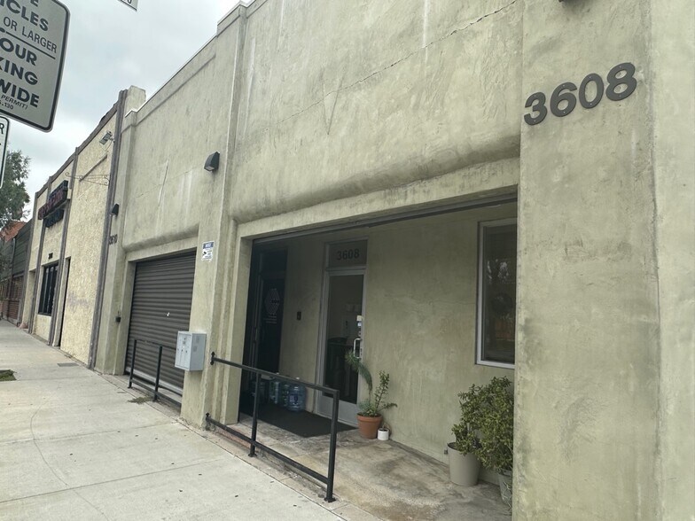 More Photos Of 3608 San Fernando Rd, Glendale Loft Creative Space For Lease
