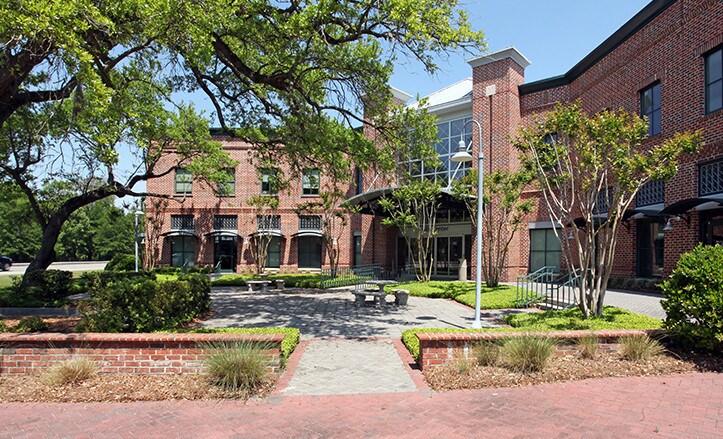 More Photos Of 900 Island Park Dr, Charleston Office For Lease
