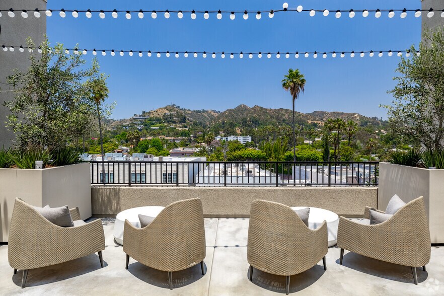 More Photos Of 7520-7566 W Sunset Blvd, Los Angeles Apartments For Lease