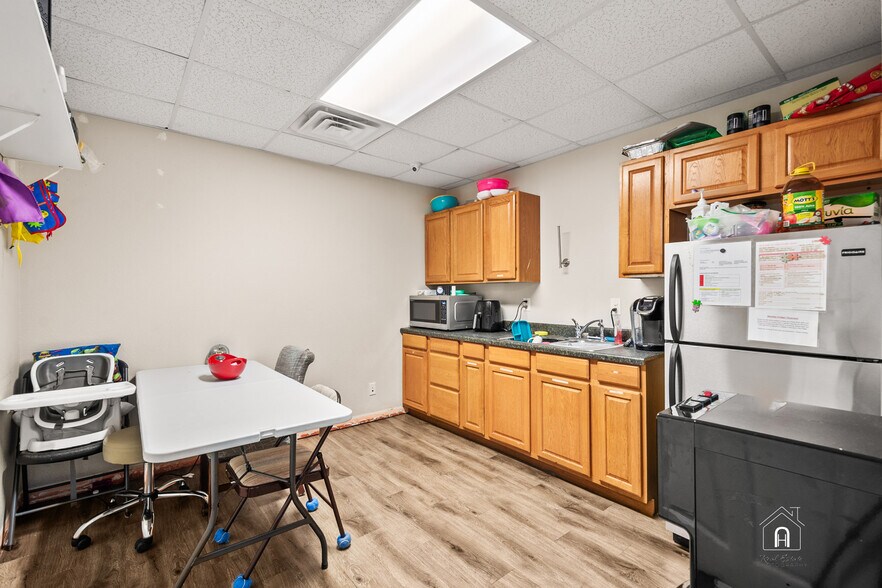 More Photos Of 3501 Sheppard Access Rd, Wichita Falls General Retail For Sale