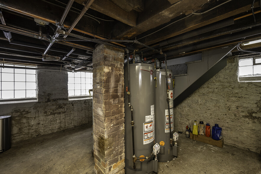 More Photos Of 174 Mariner St, Buffalo Multifamily For Sale