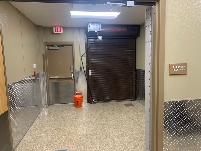 More Photos Of 694-760 Crescent St, Brockton Storefront For Lease