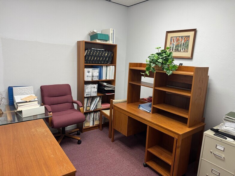 More Photos Of 1401 Maclay Commerce Dr, Tallahassee Office For Sale