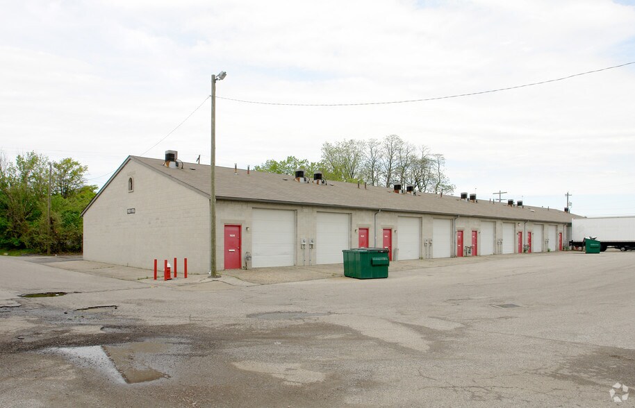 More Photos Of 1900-1936 Britains Ln, Columbus Warehouse For Lease