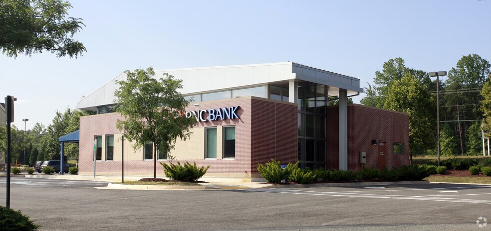 More Photos Of 5285 Waterway Dr, Dumfries Bank For Sale