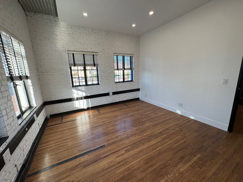 More Photos Of 6601-6613 W Sunset Blvd, Los Angeles Storefront Retail Office For Lease
