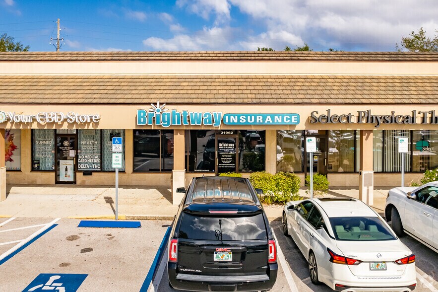 More Photos Of 31918 US Highway 19 N, Palm Harbor Unknown For Lease