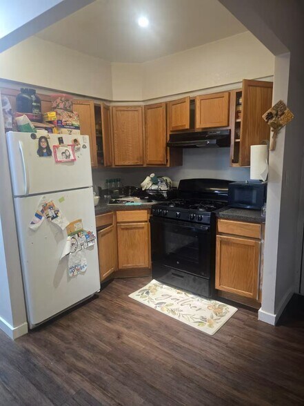 More Photos Of 4512 111th St, Corona Apartments For Sale