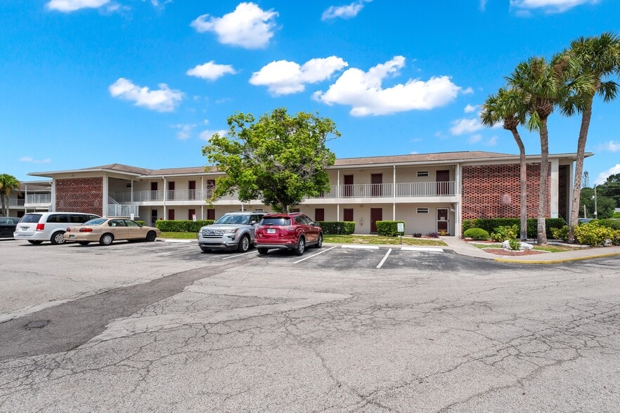 More Photos Of 1525 S Fiske Blvd, Rockledge Apartments For Sale