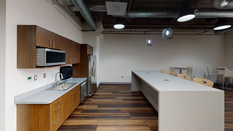 More Photos Of 7495 New Horizon Way, Frederick Research And Development For Lease