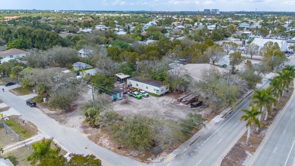 More Photos Of 3612 Bayshore Dr, Naples Land For Sale