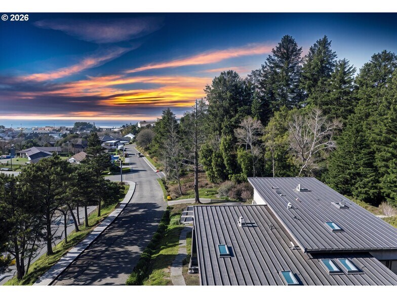 More Photos Of 94353 Leith Rd, Gold Beach Apartments For Sale