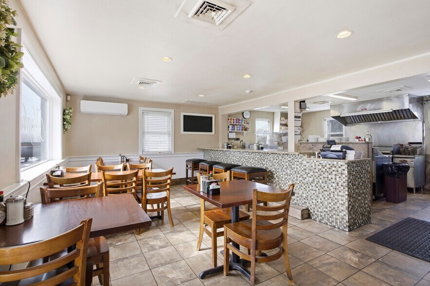 More Photos Of 1117 Smithbridge Rd, Glen Mills General Retail For Sale