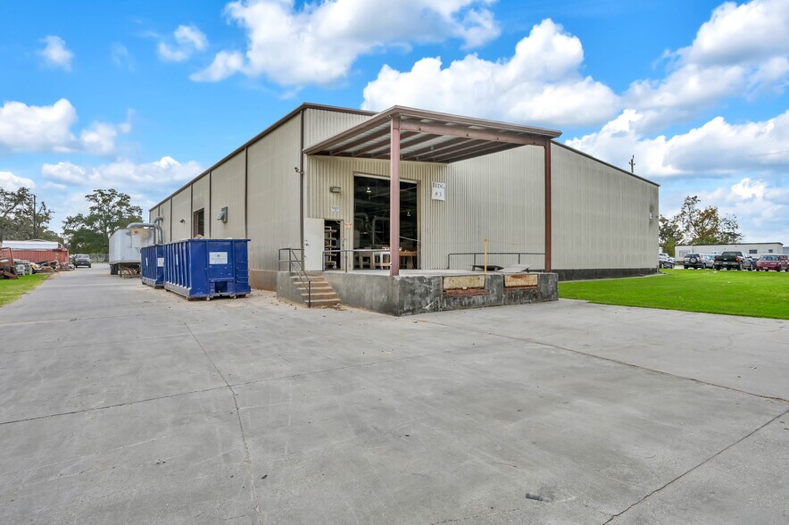 More Photos Of 1720 FM 1960 Rd E, Houston Warehouse For Sale