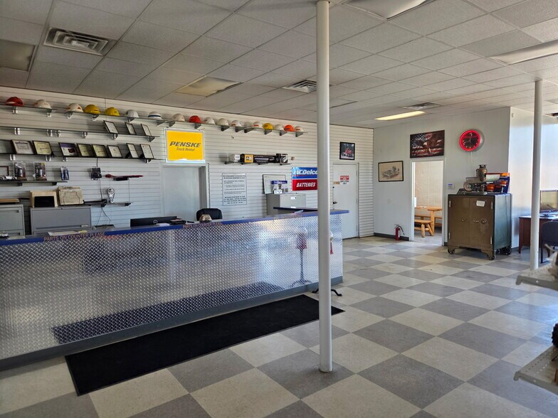 More Photos Of 3880 S Baldwin Rd, Lake Orion Industrial For Sale