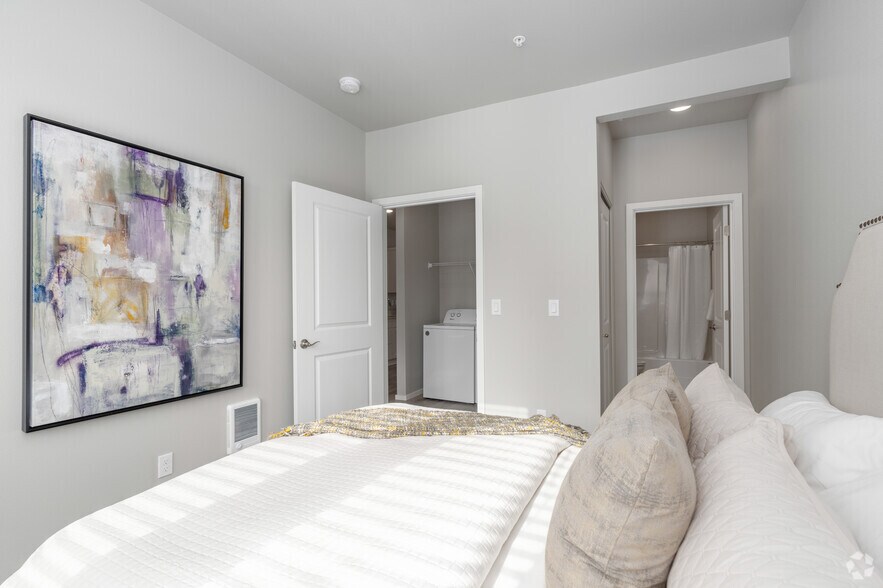 More Photos Of 421 NE 80th Ave, Hillsboro Apartments For Sale