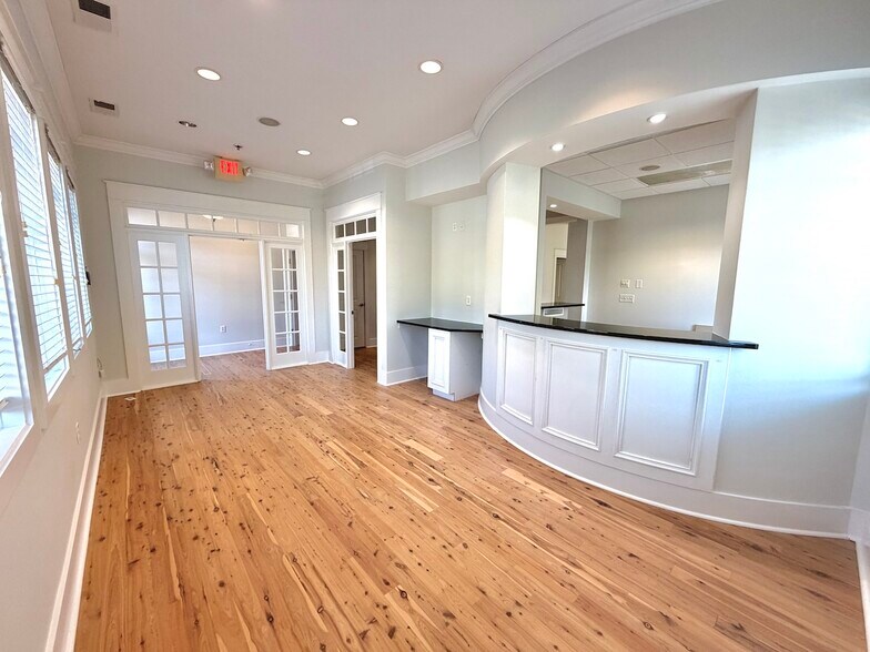 More Photos Of 277 Willbrook Blvd, Pawleys Island Office For Lease