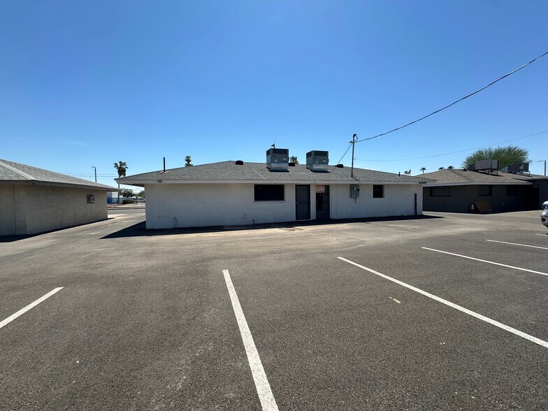 More Photos Of 1406 W Camelback Rd, Phoenix Office For Sale