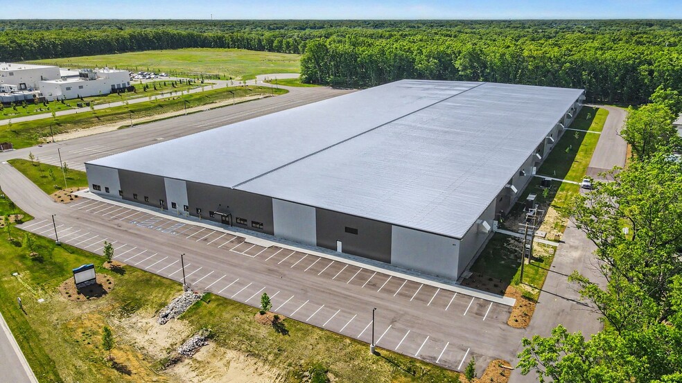 More Photos Of 2675 Olthoff Dr, Muskegon Industrial For Sale