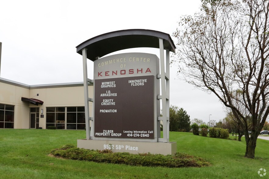 More Photos Of 9522 58th Pl, Kenosha Showroom For Lease