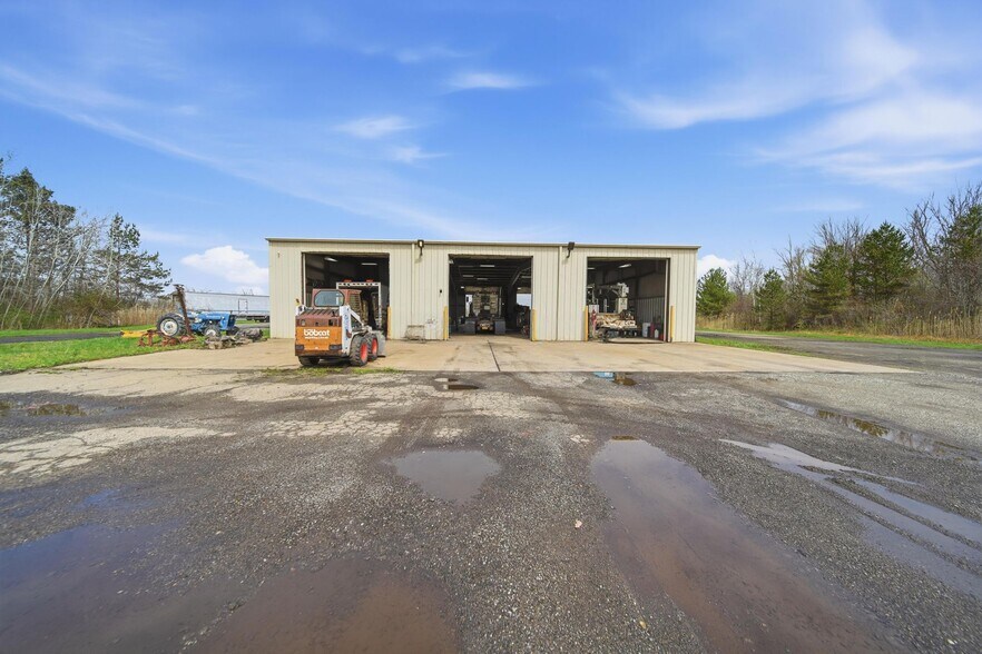 More Photos Of 4849 W Lake Rd, Dunkirk Office For Sale