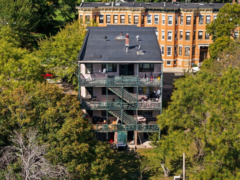 More Photos Of 252-254 Magnolia St, Dorchester Apartments For Sale