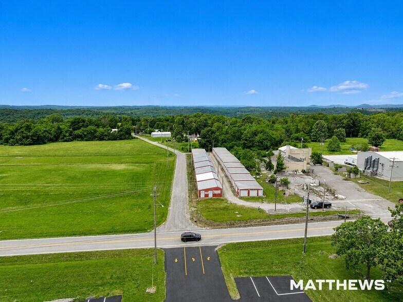 Primary Photo Of 6992 MO-76, Kirbyville Self Storage For Sale