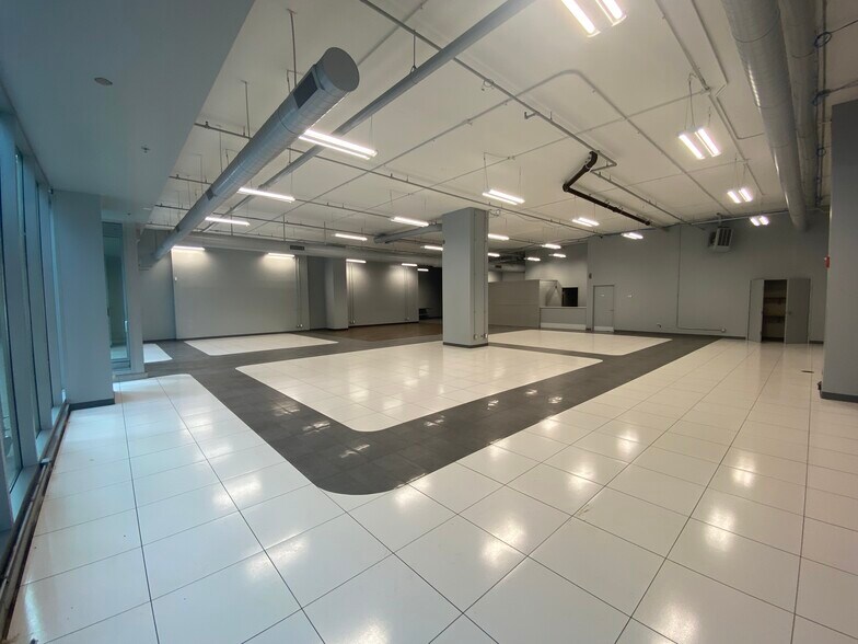 More Photos Of 645-659 W Randolph St, Chicago Apartments For Lease