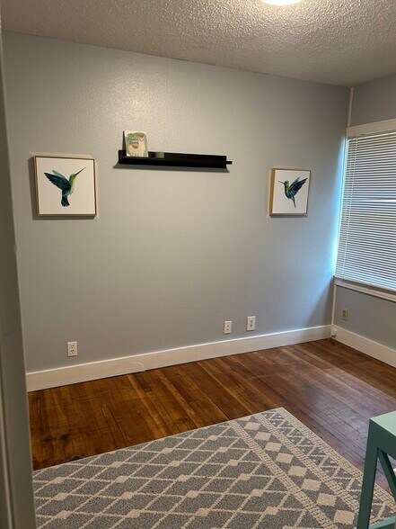 More Photos Of 516 Buchanan Dr, Burnet Medical For Lease