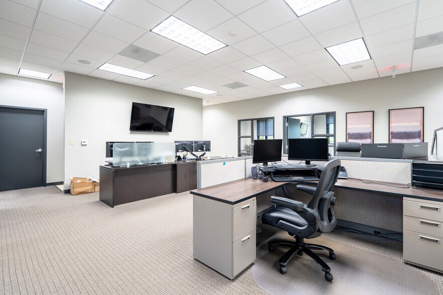 More Photos Of 78 S Main St, Glen Carbon Office For Sale