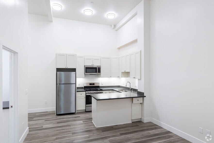 More Photos Of 2637-2645 Mission St, San Francisco Apartments For Sale