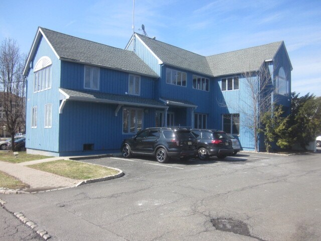 Primary Photo Of 186 Sherman Ave, Berkeley Heights Medical For Lease