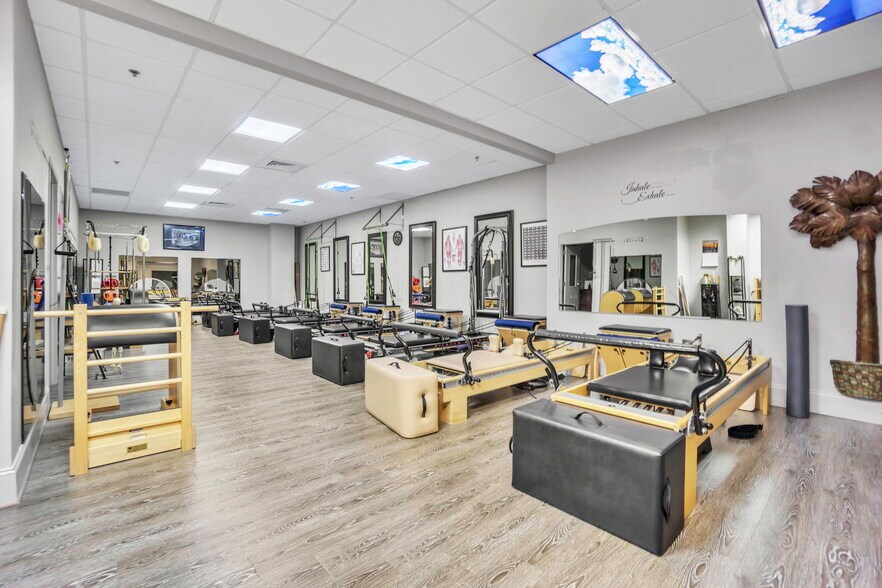 More Photos Of 3598 Highway 11, Travelers Rest Medical For Sale