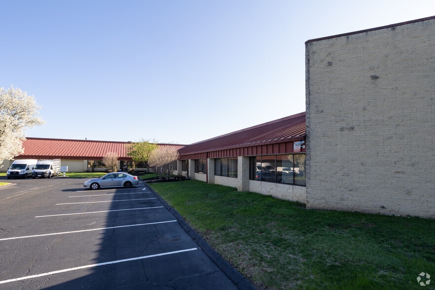 More Photos Of 2800 Black Lake Pl, Philadelphia Warehouse For Lease