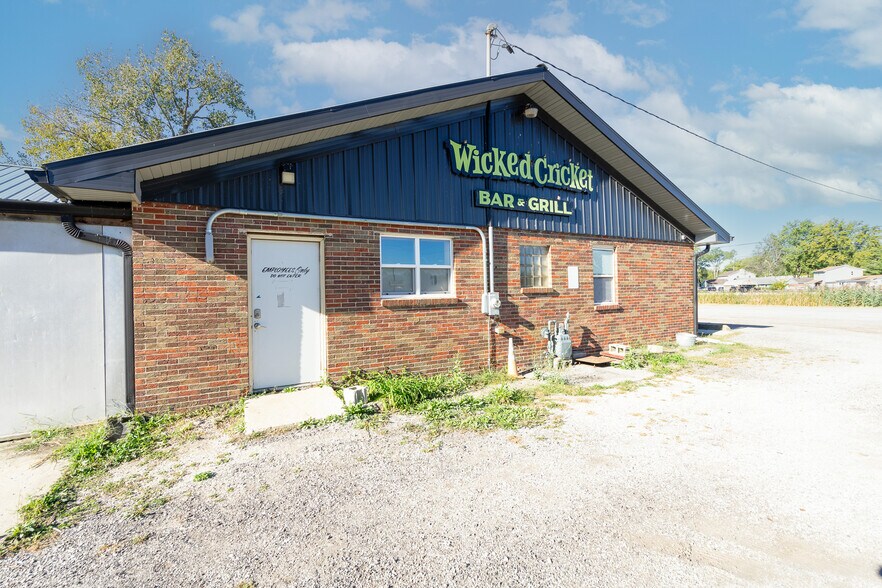 More Photos Of 103 IL-53, Braceville Restaurant For Sale