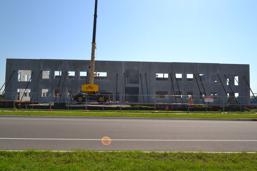 More Photos Of 00 Wiregrass Ranch Blvd, Wesley Chapel Medical For Lease