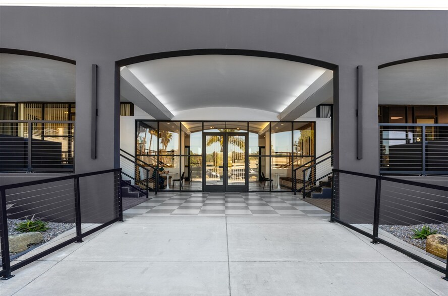 More Photos Of 3511 Camino del Rio S, San Diego Office For Lease