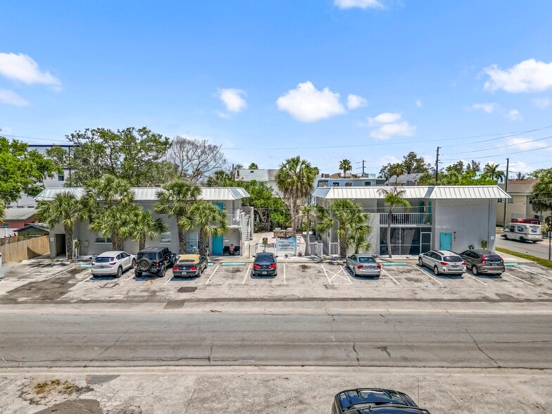 Primary Photo Of 701 1st St, Indian Rocks Beach Apartments For Sale