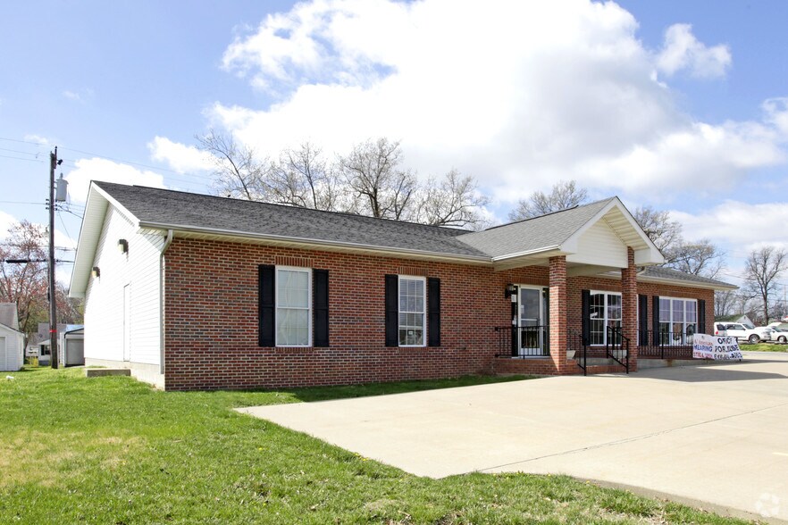 Primary Photo Of 2419 Broadway St, Mount Vernon Office For Sale