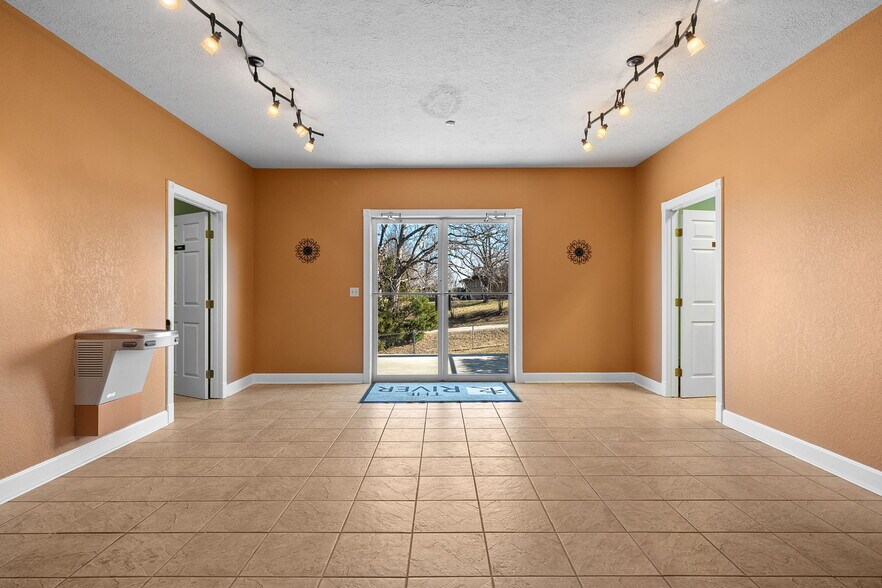 More Photos Of 25715 Highway 17, Waynesville Specialty For Sale