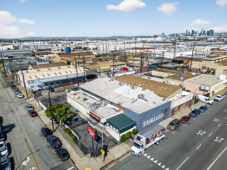 More Photos Of 5221 Pacific Blvd, Huntington Park Warehouse For Sale