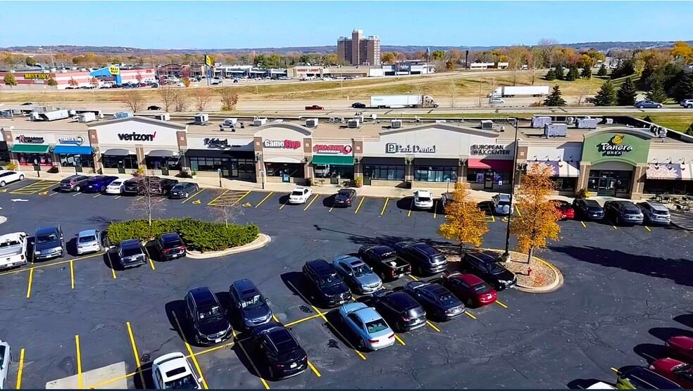 More Photos Of 3780 Market Place Dr NW, Rochester Storefront For Sale