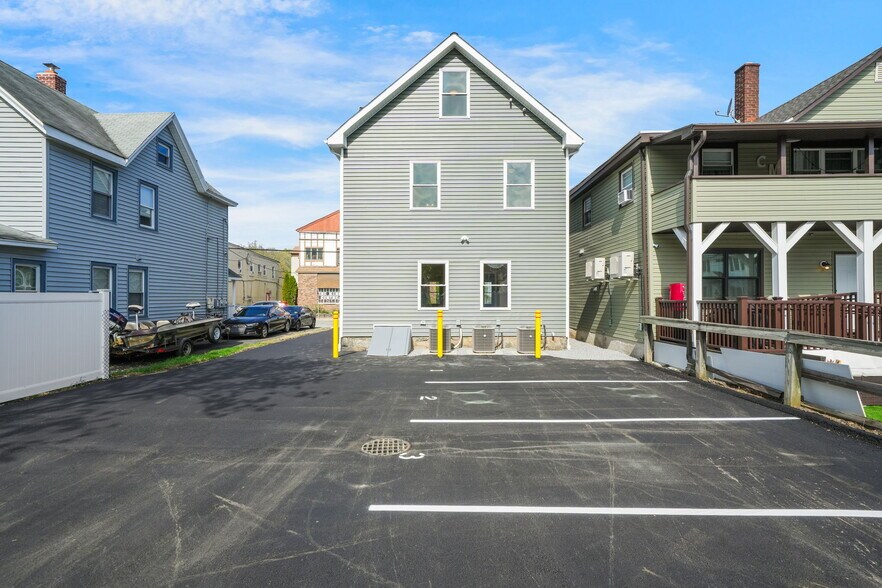 More Photos Of 532 Ringwood Ave, Wanaque Apartments For Sale
