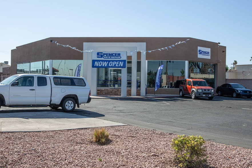 More Photos Of 2650 N Scottsdale Rd, Tempe Auto Dealership For Sale