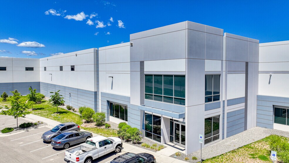 More Photos Of 7450 Clayton St, Denver Warehouse For Lease