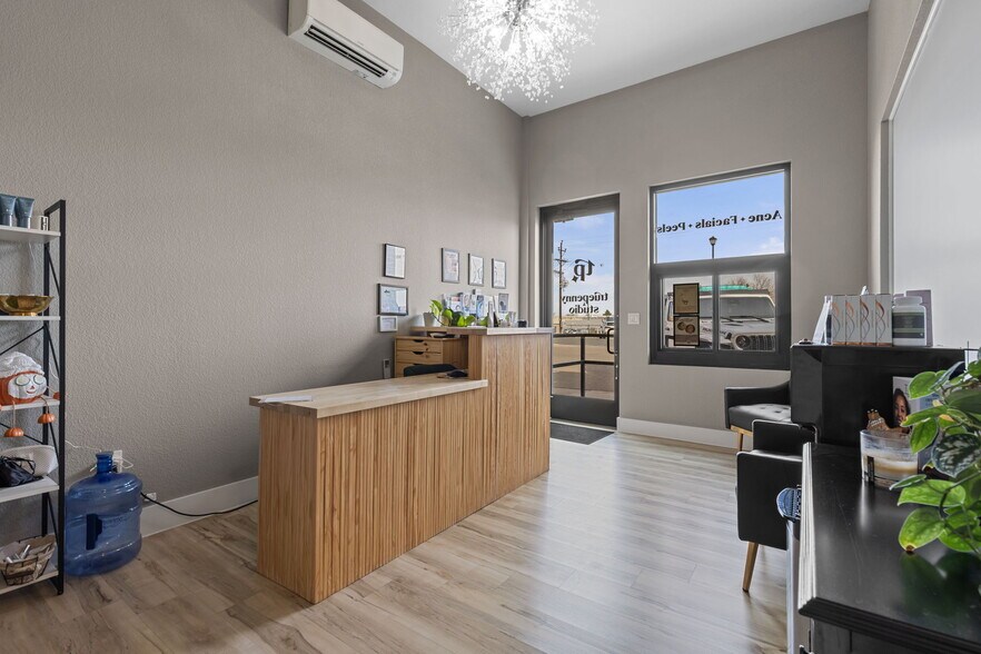 More Photos Of 429-435 3rd St, Berthoud Freestanding For Sale