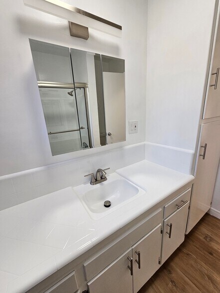 More Photos Of 275 S Marengo Ave, Pasadena Apartments For Sale