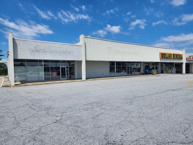 More Photos Of 1301-1349 W Floyd Baker Blvd, Gaffney Unknown For Lease