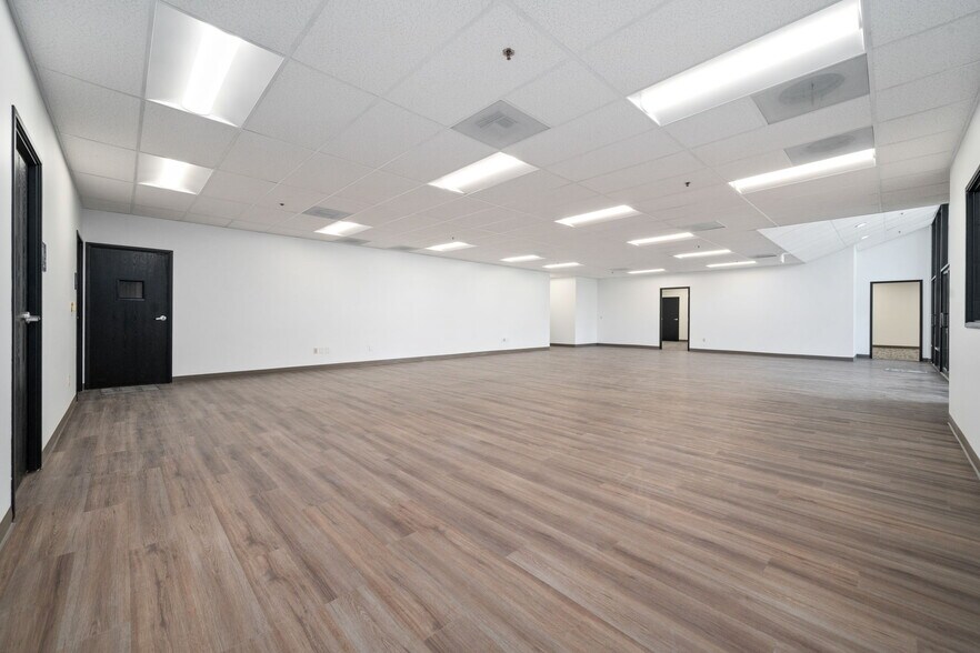 More Photos Of 7100 Village Dr, Buena Park Warehouse For Sale